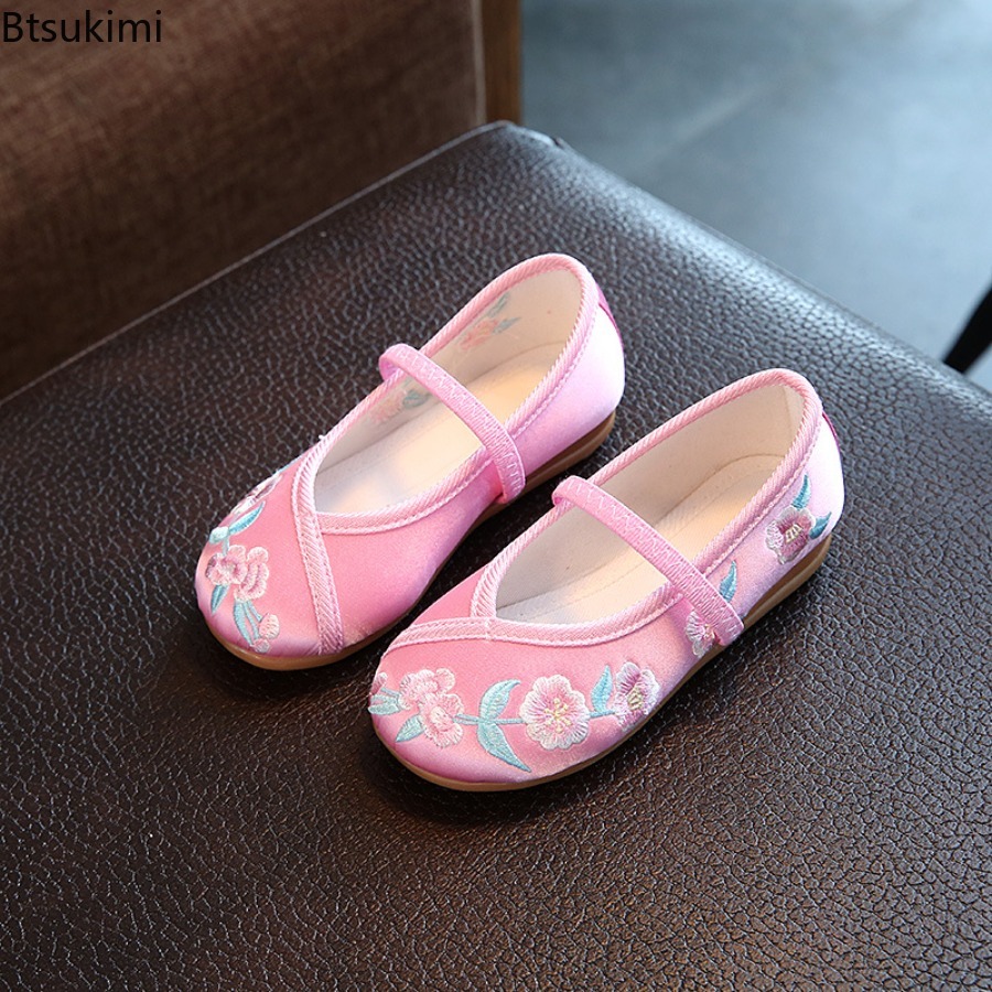 新しい子供用漢服フラットシューズ、民族風中国風キッズ刺繍布靴 - Ethnic Style Dresses のレビューと価格